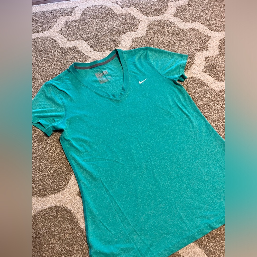 Women Nike dri-fit